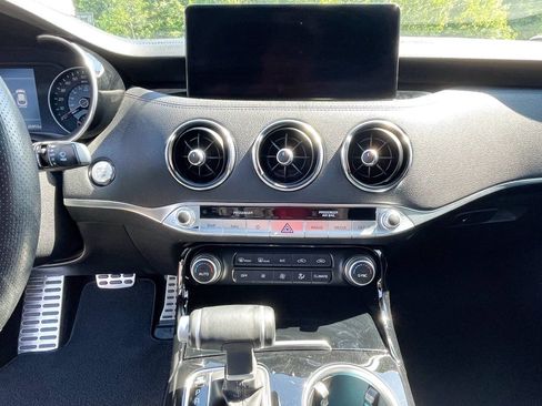 Used 2023 Kia Stinger GT-Line w/ Sun & Sound Package RWD image 12
