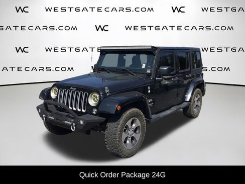 Used 2016 Jeep Wrangler Unlimited Sahara AWD/4WD image 4