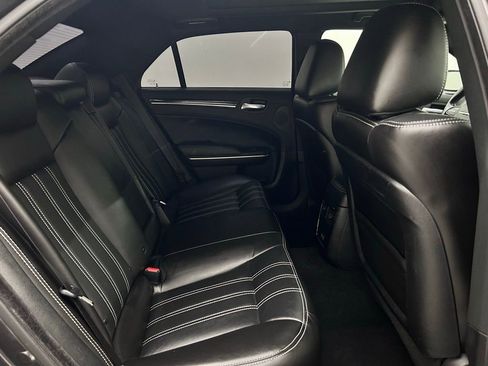 Certified 2022 Chrysler 300 S w/ Safetytec Plus Group image 16