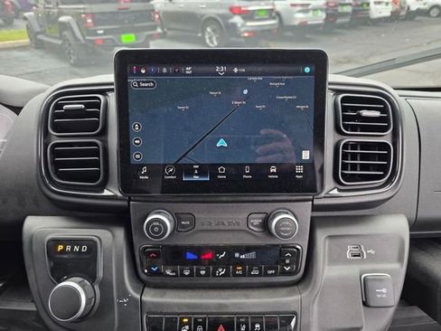 Used 2024 RAM ProMaster 3500 w/ Delivery Van Package image 11