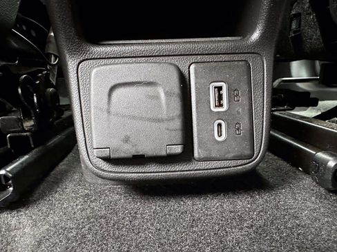 Used 2023 Chevrolet TrailBlazer RS w/ Convenience Package AWD/4WD image 14