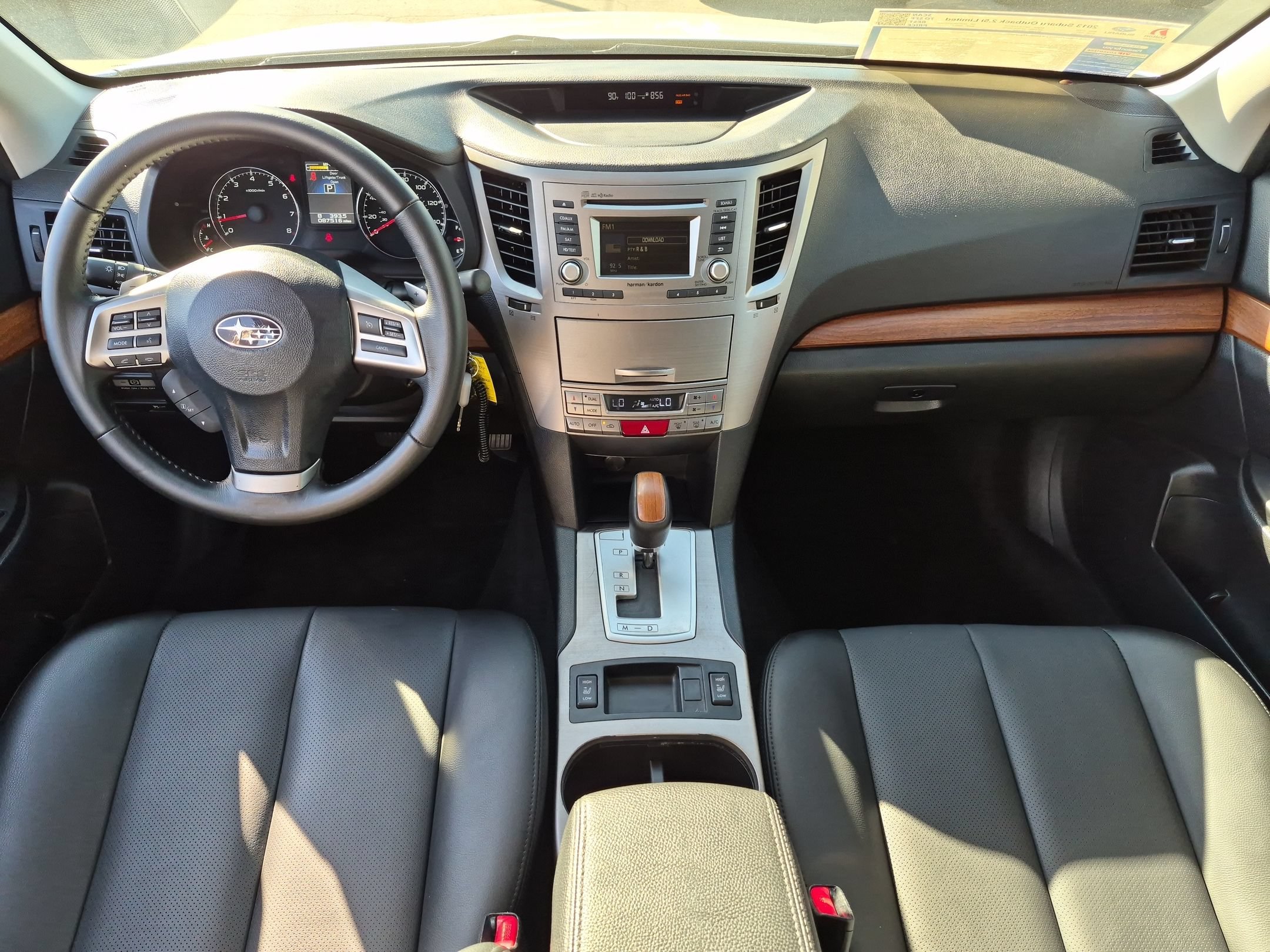 Used 2013 Subaru Outback 2.5i Limited w/ Moonroof Pkg AWD/4WD image 12
