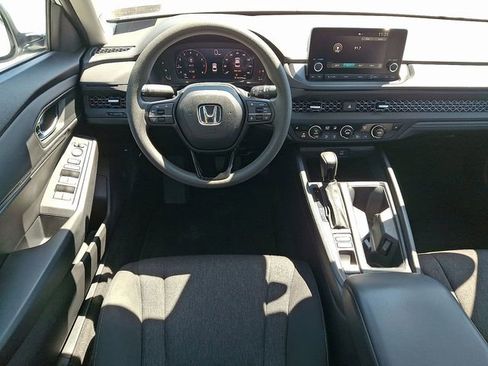 Certified 2023 Honda Accord EX image 8