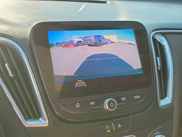 Used 2020 Chevrolet Malibu LT FWD image 21