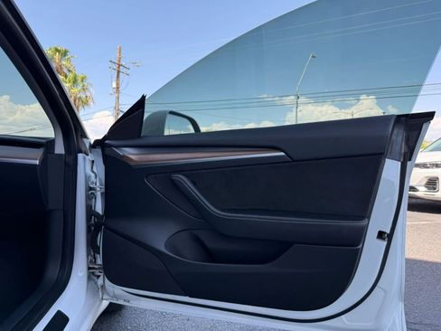 Used 2023 Tesla Model 3 Standard Range RWD image 31