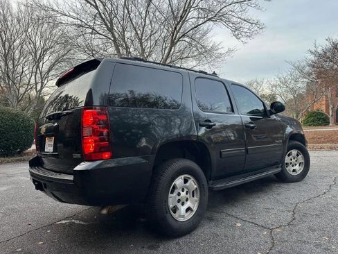 Used 2011 Chevrolet Tahoe LS w/ Convenience Package image 7