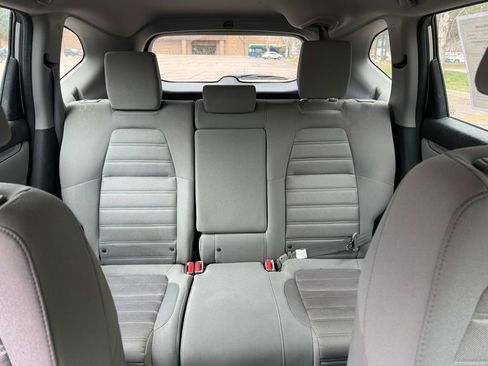 Used 2018 Honda CR-V LX image 23