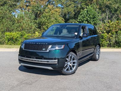 New 2025 Land Rover Range Rover SE