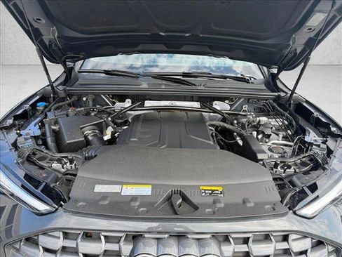 Used 2025 Audi Q5 Premium AWD/4WD image 26