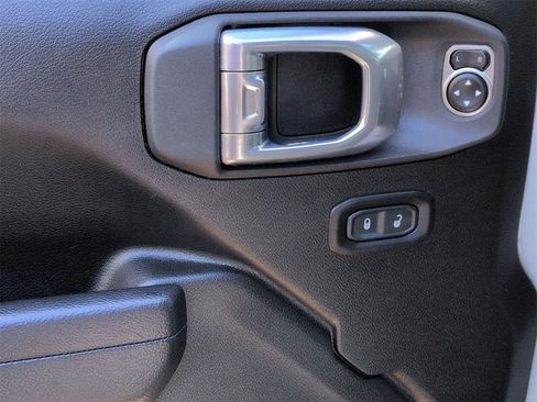 Used 2024 Jeep Wrangler Unlimited Sport image 8