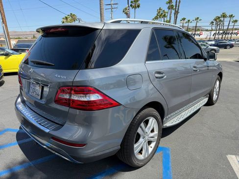 Used 2012 Mercedes-Benz ML 350 4MATIC w/ Premium 1 Pkg image 11
