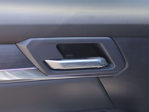 Used 2026 GMC Terrain Elevation w/ Black Edition FWD image 29