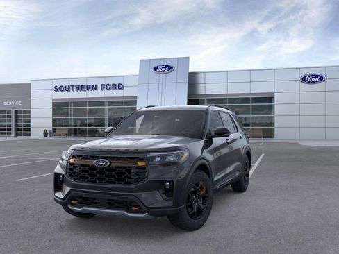 New 2026 Ford Explorer Tremor image 2