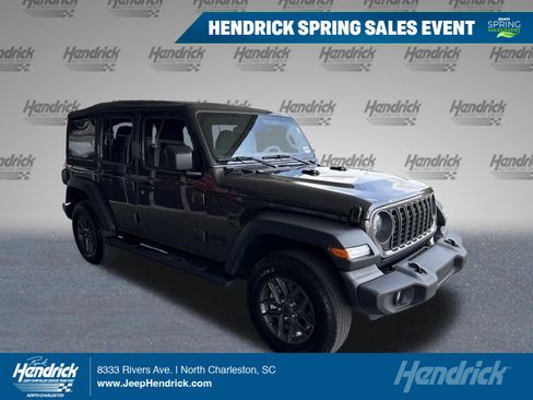 Used 2025 Jeep Wrangler Sport S image 1