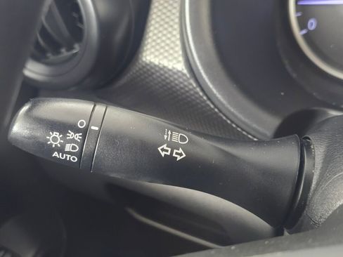 Used 2019 Nissan Kicks S w/ Exterior Package image 21