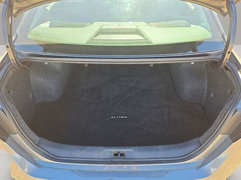 Used 2023 Nissan Altima 2.5 SV image 12