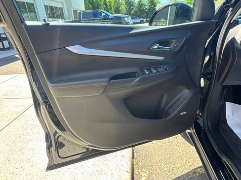 Used 2023 Chevrolet Bolt EUV Premier w/ Sun & Sound Package FWD image 30