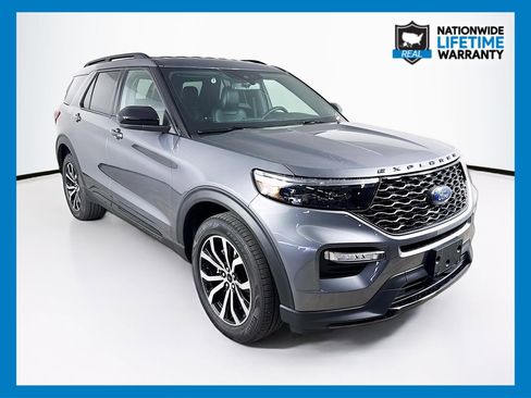 Used 2022 Ford Explorer ST image 1