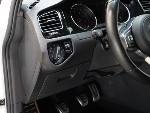 Used 2018 Volkswagen GTI SE w/ SE Leather Package FWD image 50