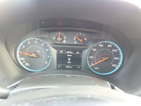 Used 2020 Chevrolet Equinox LS w/ LS Convenience Package AWD/4WD image 19