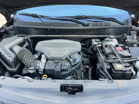 Certified 2024 Cadillac XT6 Sport w/ Platinum Package image 56