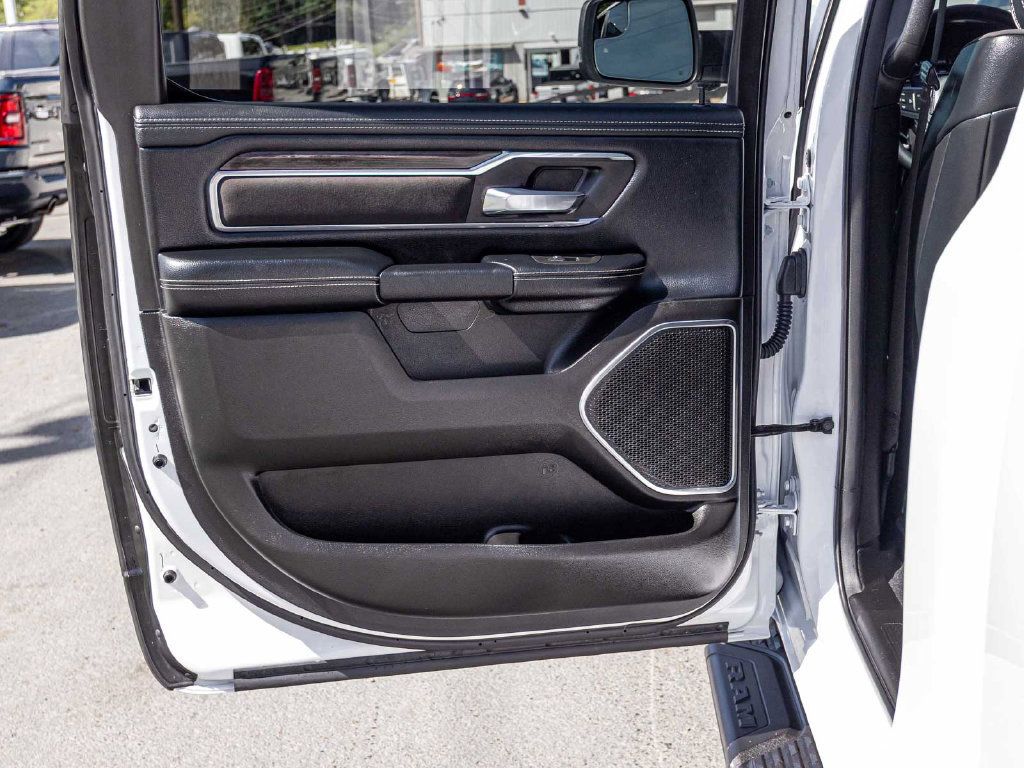 Used 2026 RAM 1500 Laramie w/ Night Edition AWD/4WD image 14