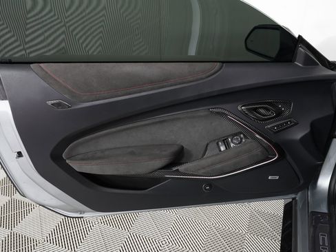Used 2024 Chevrolet Camaro ZL1 image 17