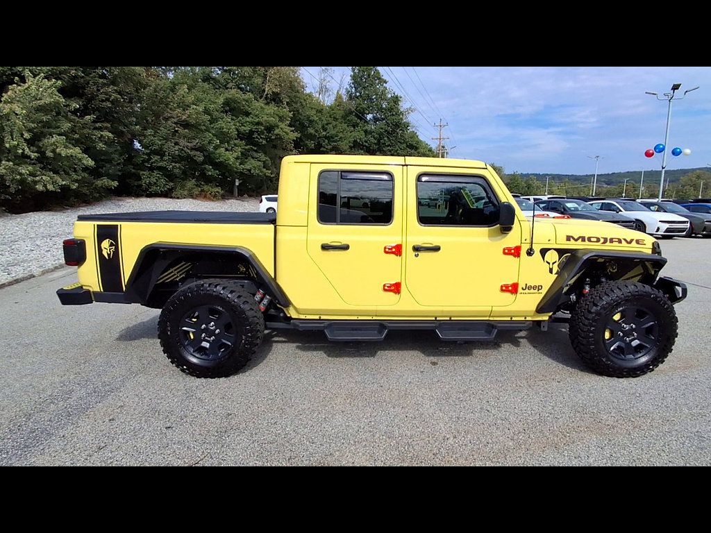 Used 2023 Jeep Gladiator Mojave w/ LED Lighting Group AWD/4WD image 38