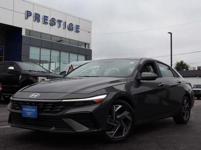 Used 2024 Hyundai Elantra Limited