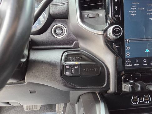 Used 2024 RAM 3500 Laramie w/ Night Edition AWD/4WD image 25
