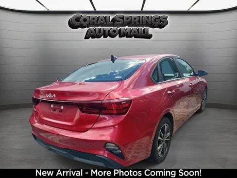 Used 2023 Kia Forte LXS FWD image 2
