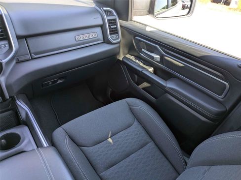 Certified 2025 RAM 1500 Big Horn AWD/4WD image 19