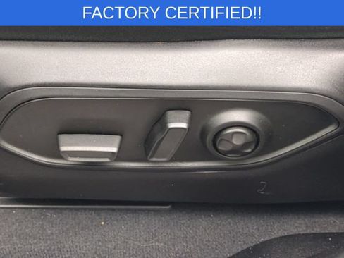 Certified 2025 Jeep Grand Cherokee Laredo X w/ Luxury Tech Group I AWD/4WD image 17