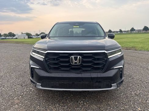 Used 2024 Honda Pilot EX-L image 2