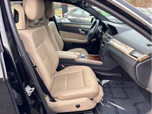 Used 2011 Mercedes-Benz E 350 4MATIC Wagon image 15