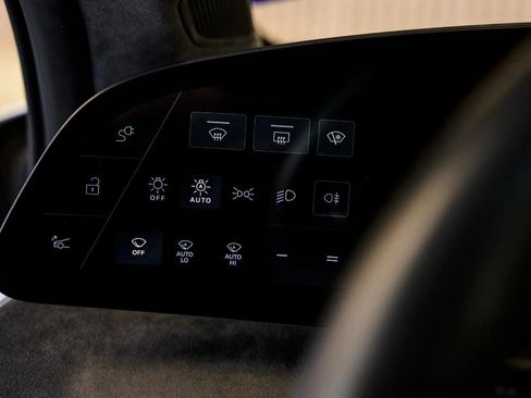 Used 2022 Lucid Air Dream Edition AWD/4WD image 24