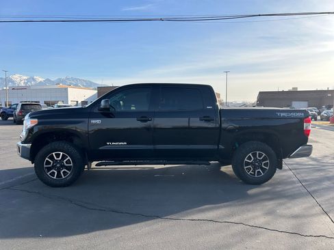 Used 2015 Toyota Tundra SR5 image 2