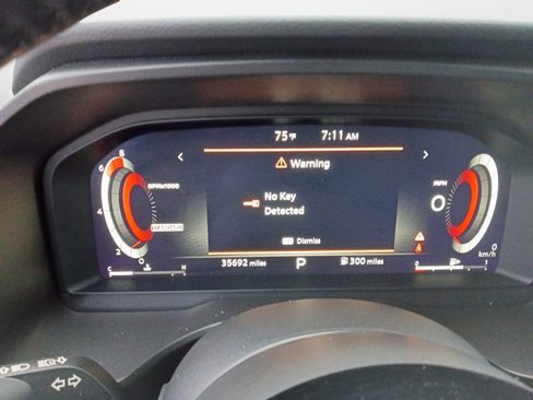 Used 2024 Nissan Rogue Platinum w/ Platinum Premium Package FWD image 11