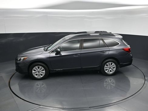 Used 2019 Subaru Outback 2.5i Premium AWD/4WD image 37