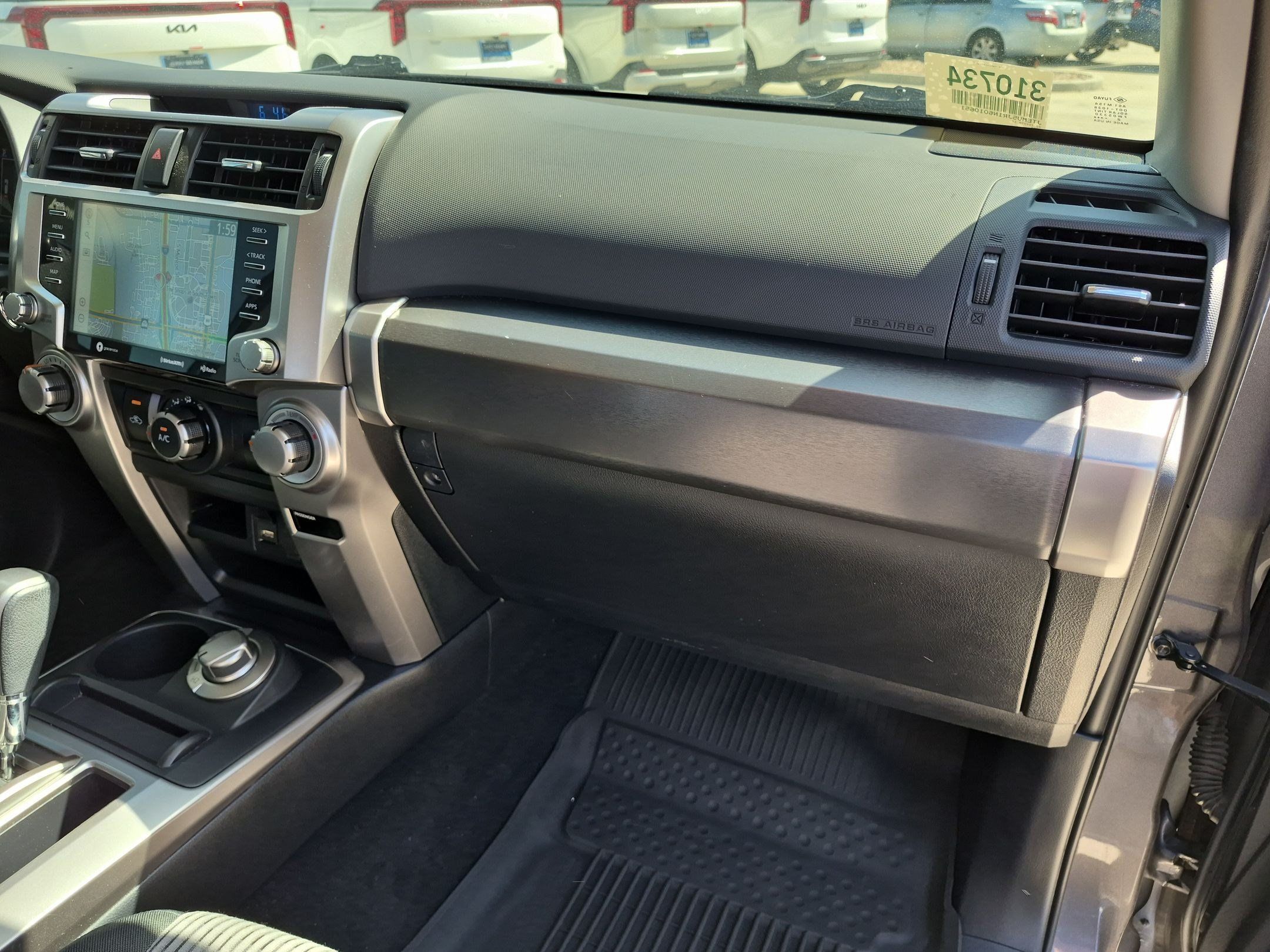 Used 2022 Toyota 4Runner SR5 AWD/4WD image 32