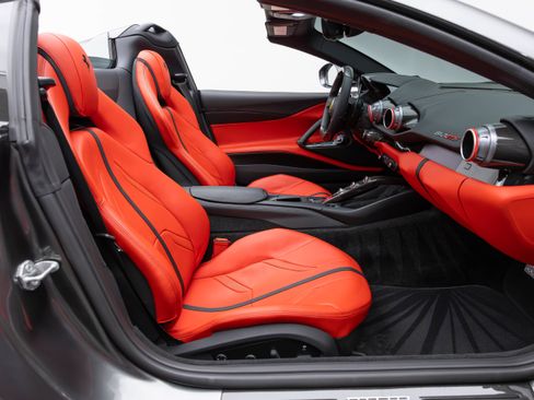 Certified 2023 Ferrari 812 GTS RWD image 56