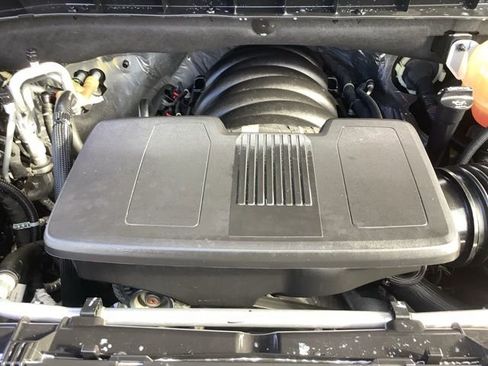 Used 2023 Chevrolet Tahoe LT w/ Luxury Package image 15