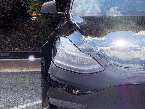 Used 2021 Tesla Model 3 Performance AWD/4WD image 4