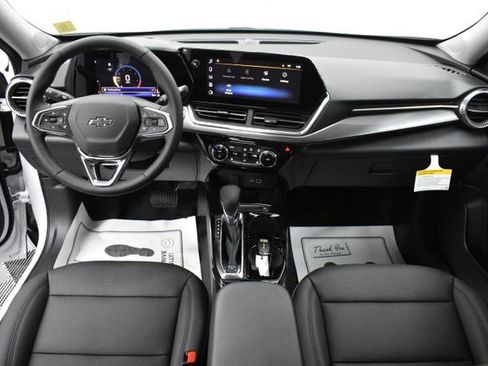 New 2025 Chevrolet Trax ACTIV w/ Driver Confidence Package image 31
