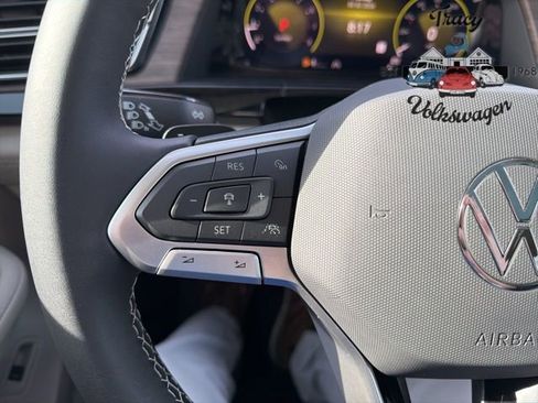 New 2026 Volkswagen Atlas SEL image 14