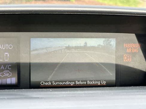 Used 2015 Subaru Forester 2.5i Touring w/ Eyesight & Navigation System AWD/4WD image 14