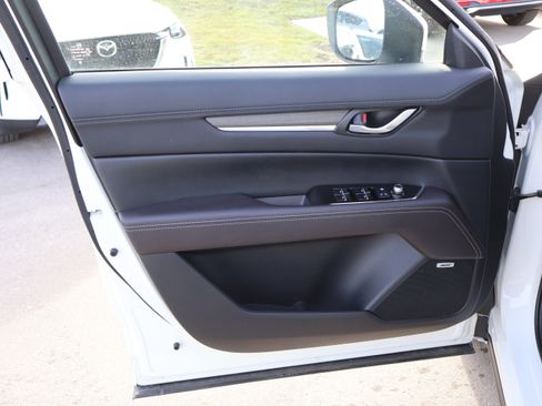 Certified 2025 MAZDA CX-5 Signature image 22