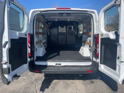 Used 2023 Ford Transit 250 Low Roof AWD w/ Exterior Upgrade Package image 16