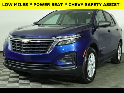 Used 2022 Chevrolet Equinox LS w/ LS Convenience Package