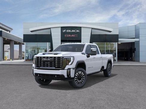 New 2026 GMC Sierra 3500 Denali Ultimate AWD/4WD image 8